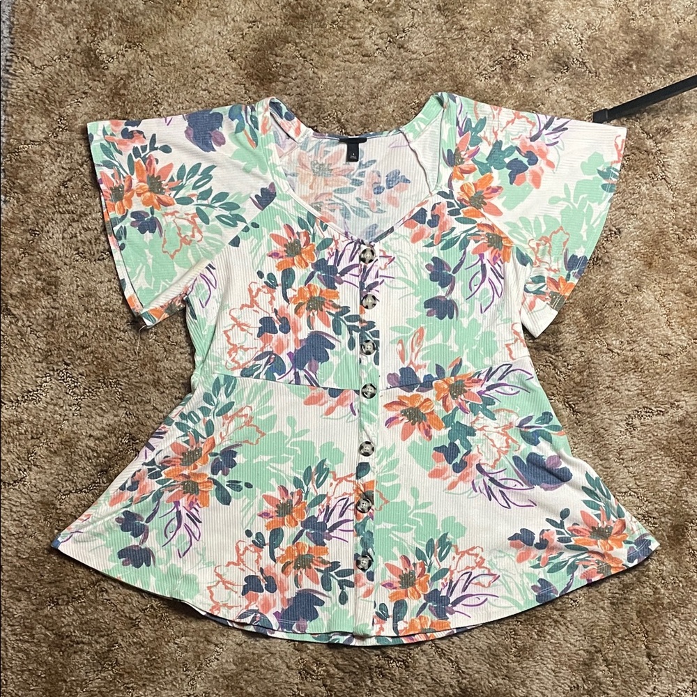 Torrid Womens Plus Size Button‎ Front Peplum Top Floral White Sz 1